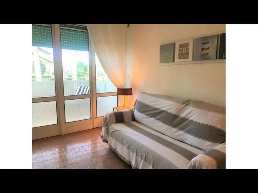 Beautiful apartment for 6 people near the sea