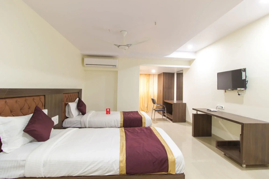Deccan Inn By OYO Rooms