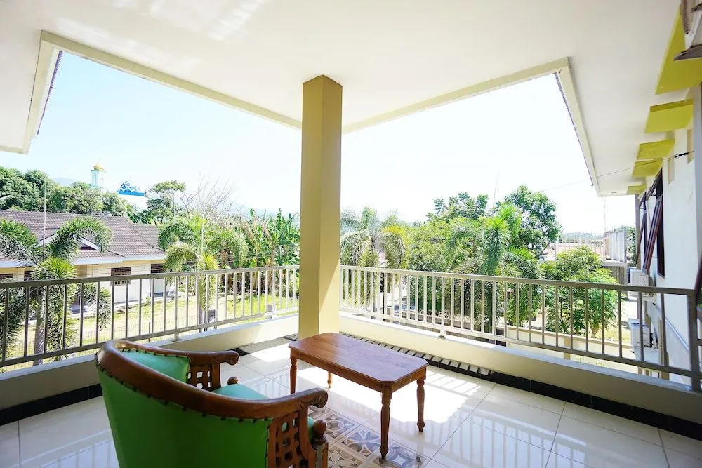 OYO 1292 Lieke Residence
