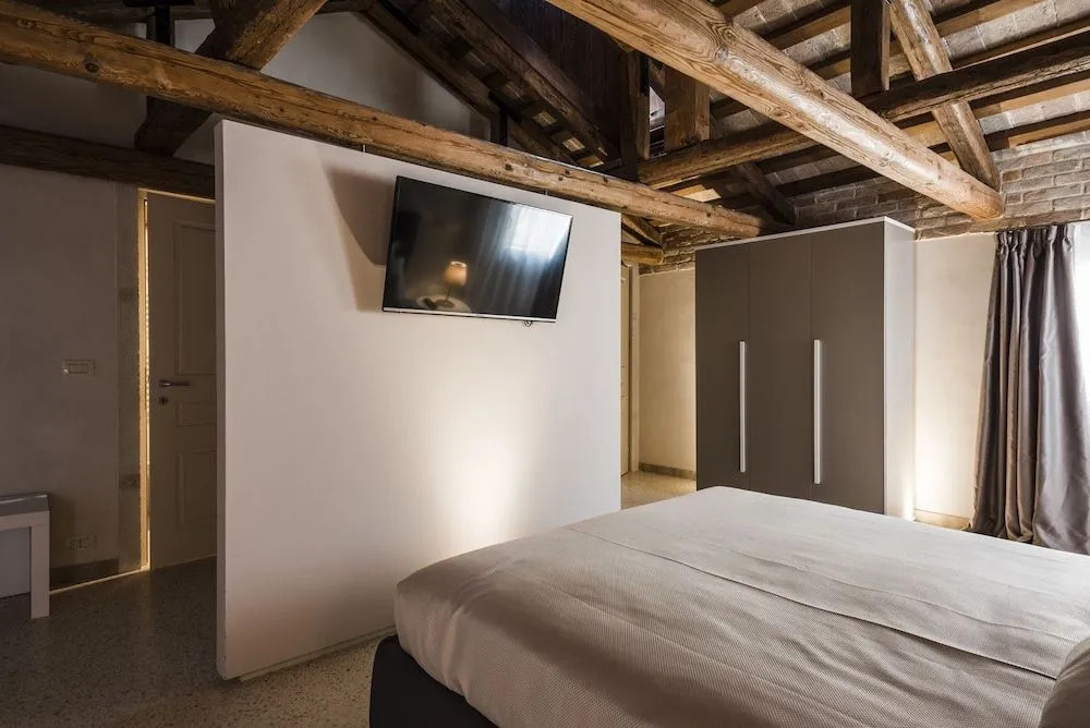 MYSWEETPLACE - San Marco Apartments