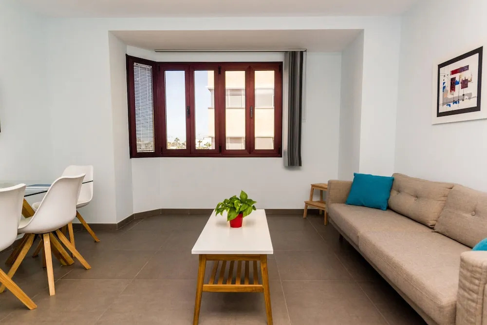 Exclusive Beach Apartment