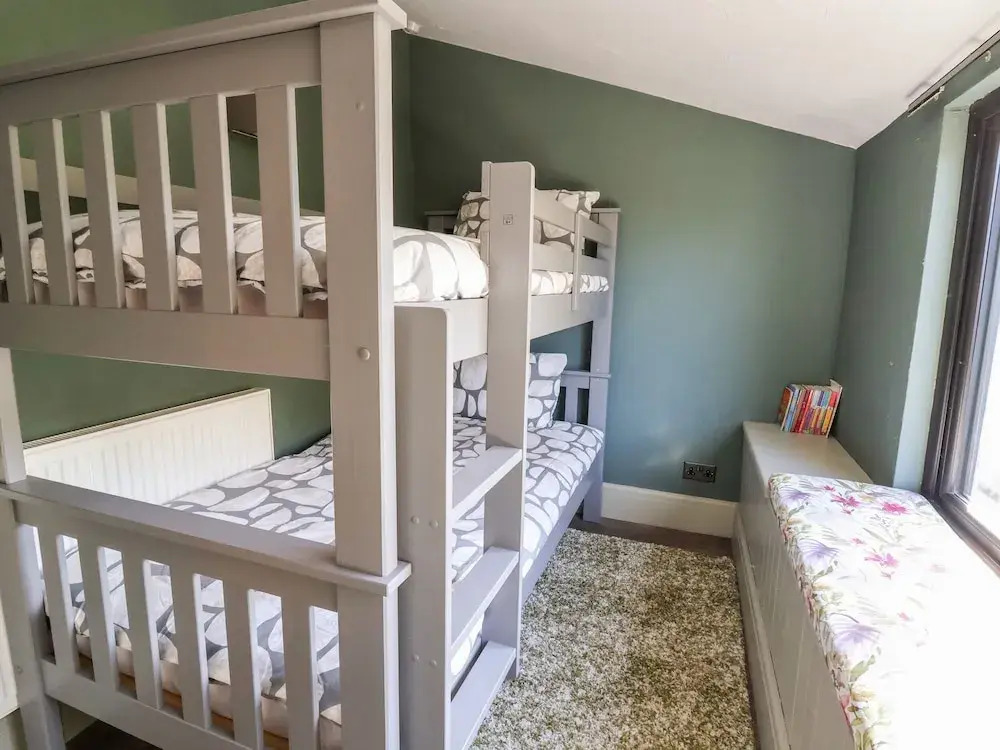 3 Penllan Cottages