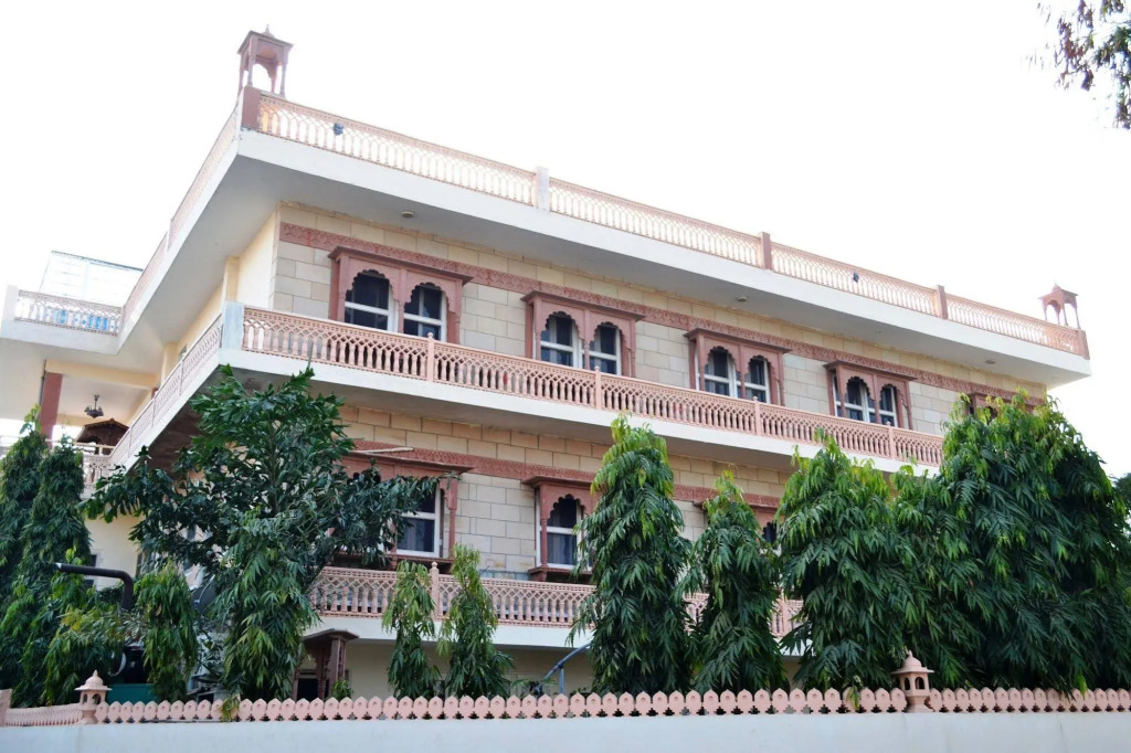 Suryaa Villa - A Boutique Heritage Hotel