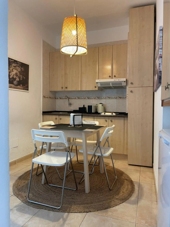 Sunny Apartment in the Heart of Santa Cruz