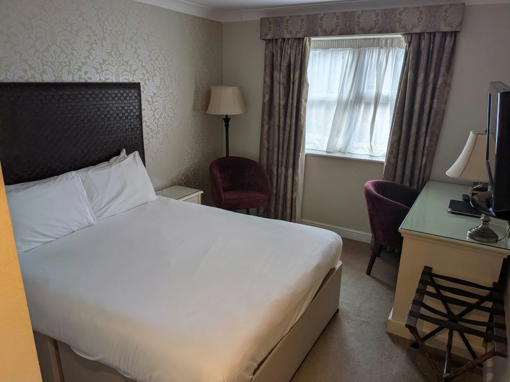 Red Hall Hotel