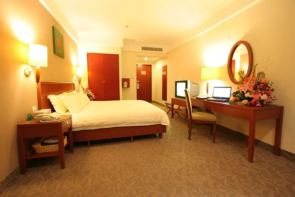 Greentree Inn Nantong Haian Bus Station Express Hotel