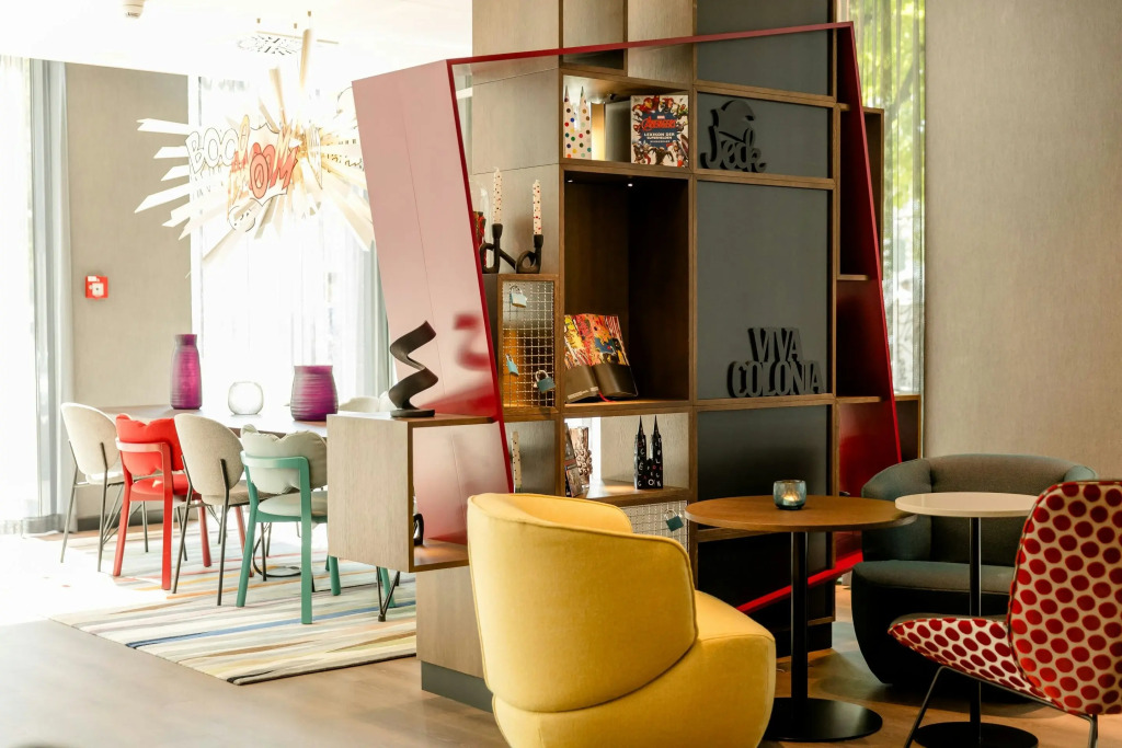 Motel One Köln-Mediapark