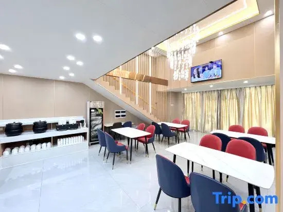 Jimo Orange Red Hotel
