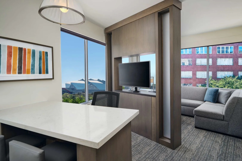 Hyatt House Atlanta Downtown