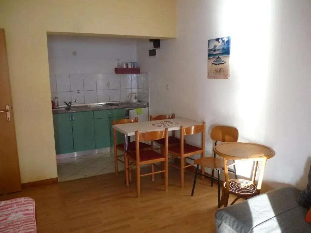 Apartments Bili