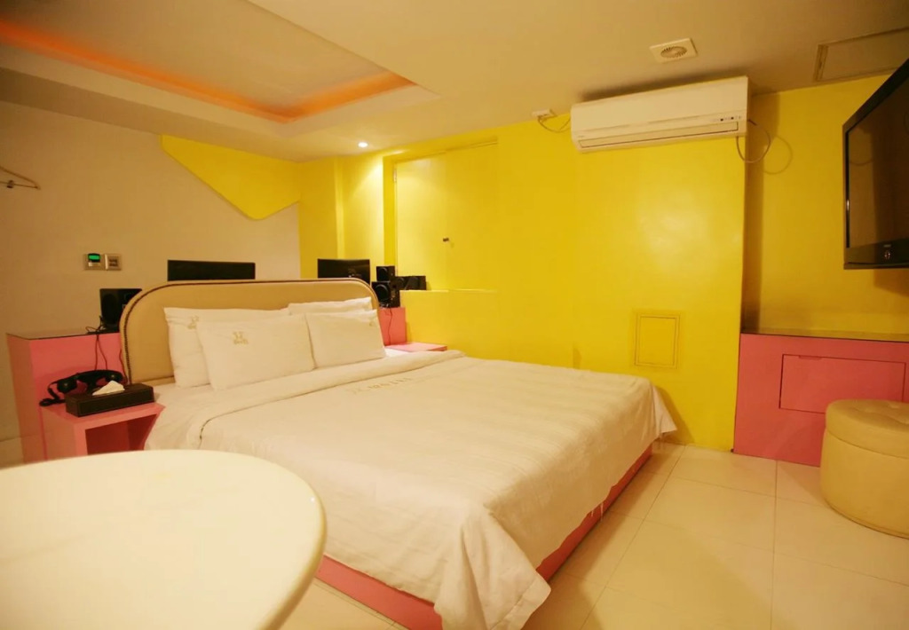 M Stylish Hotel