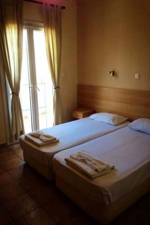 Отель Quayside Village Hotel — Adults Only