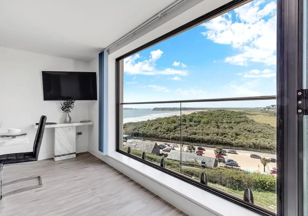 11 Waterstone House, Tenby