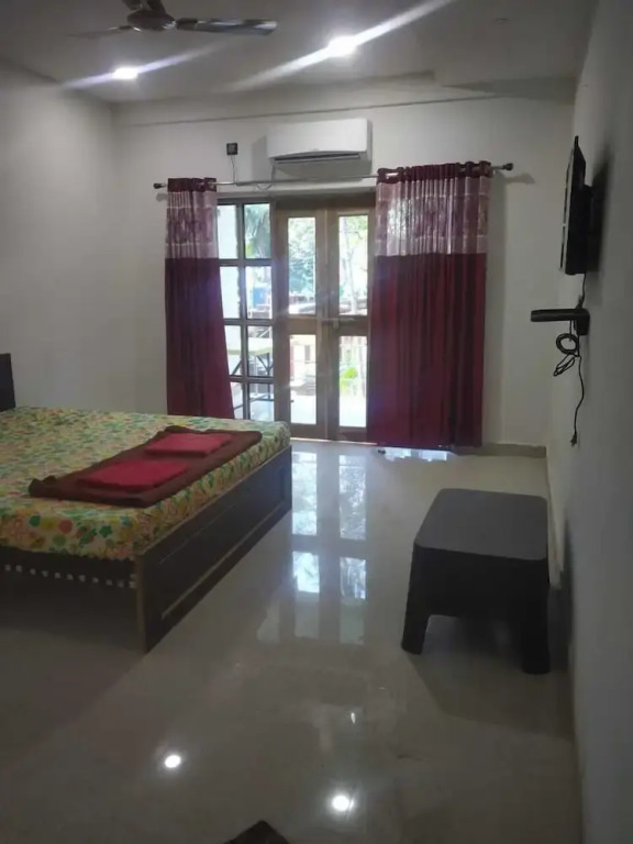 Sidhivinayak Resort Devbag Sangam Beach