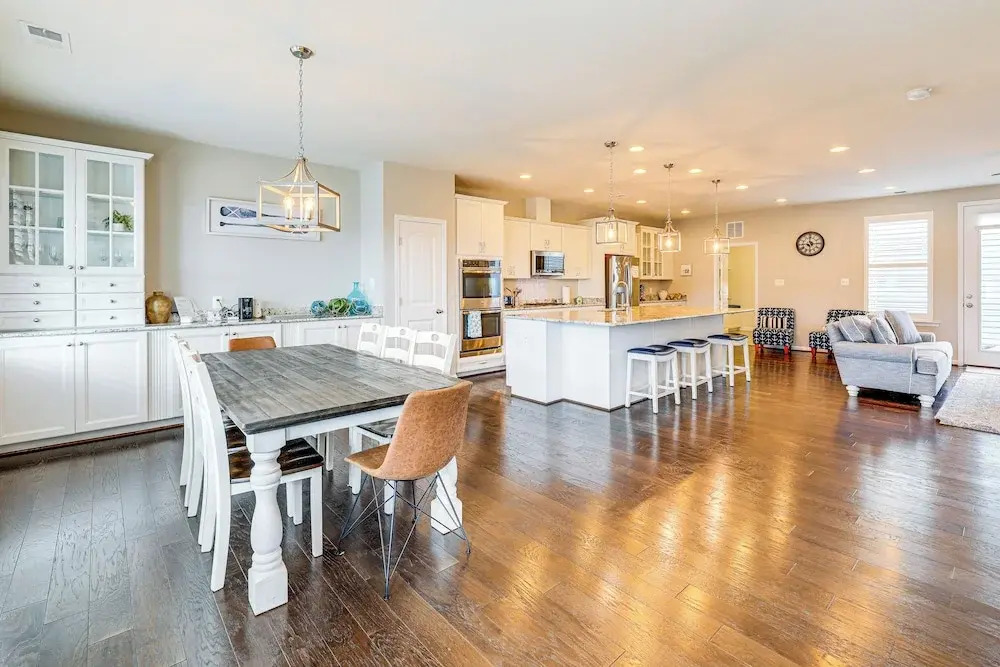 Spacious Townhome 2 Mi to Bethany Beach Boardwalk
