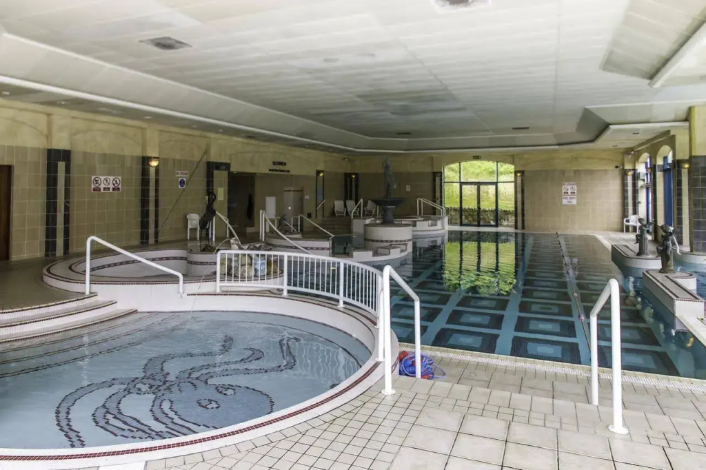 The Glenview Hotel & Leisure Club