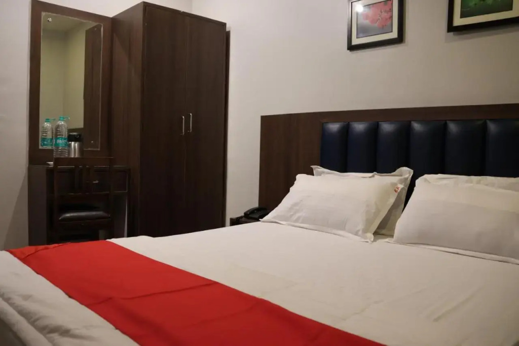OYO 3900 Landmark Hotels