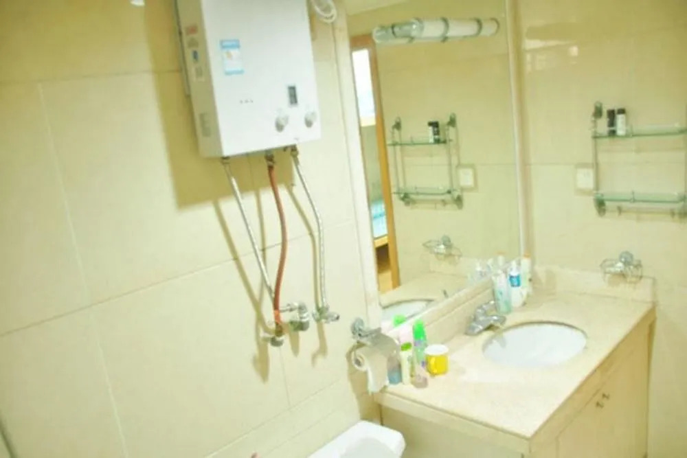 Guangzhou Pinyan Youth Hostel