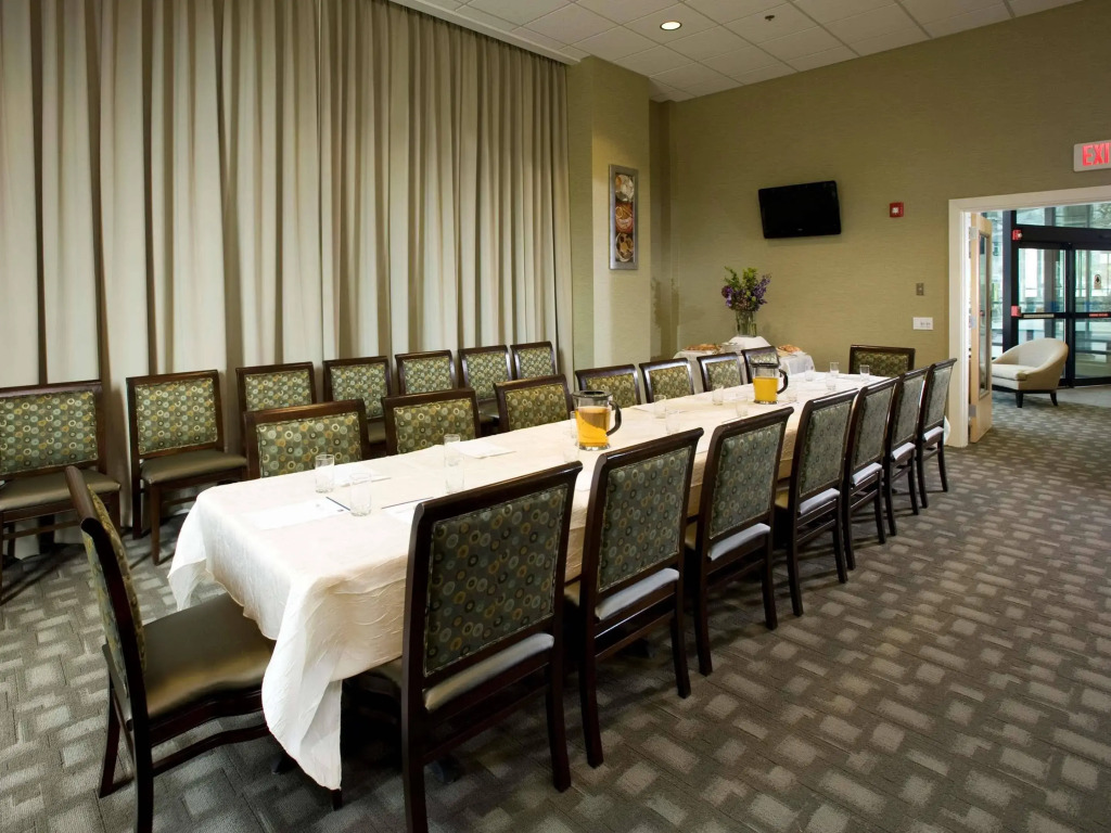 Best Western Plus Philadelphia Airport South - at Widener University