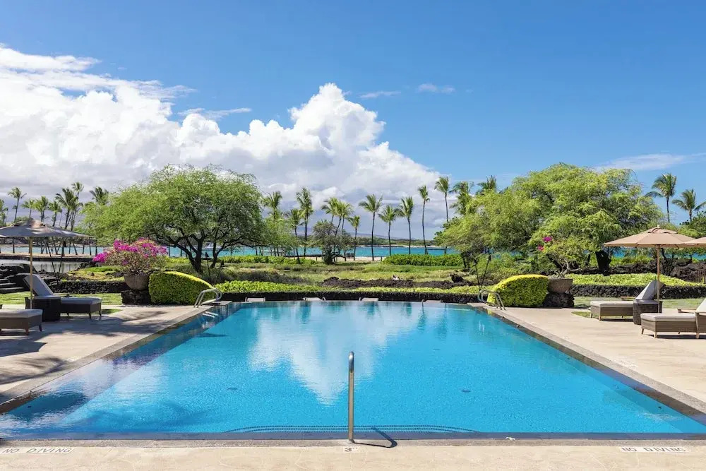 Hilton Pool Pass Included, Kolea - Luxe Penthouse, Walk to Beach