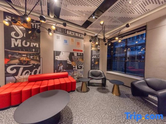 Ibis Hotel (Tianjin Olympic Sports Center Tianta Metro Station)