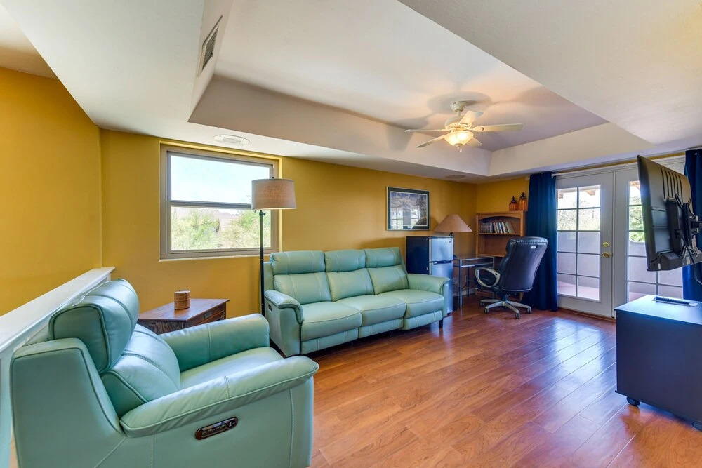 Secluded Mesa Home w/ Pool, Outdoor Kitchen & Bar!