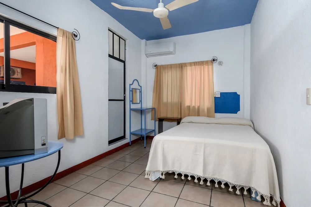 Hotel Costamar, Puerto Escondido