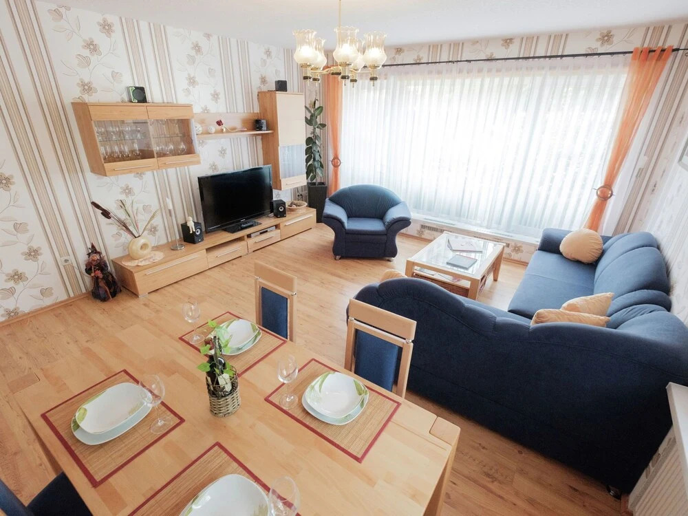 Beautiful Apartment With Romantic Garden and Cosy Terrace