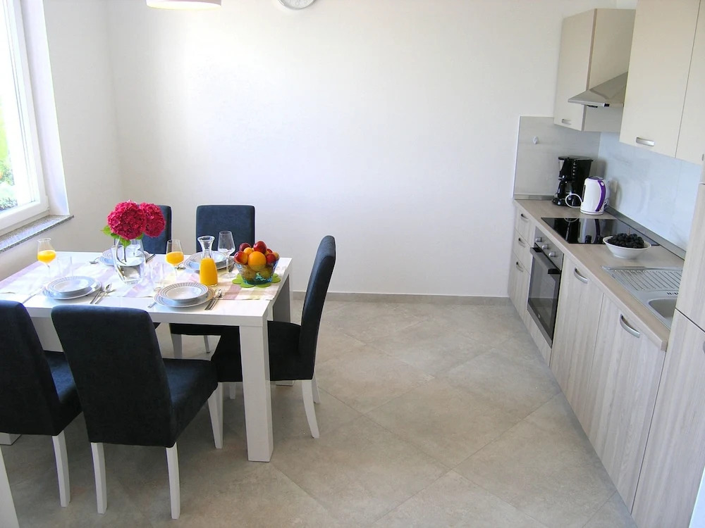 Apartments Dijanic