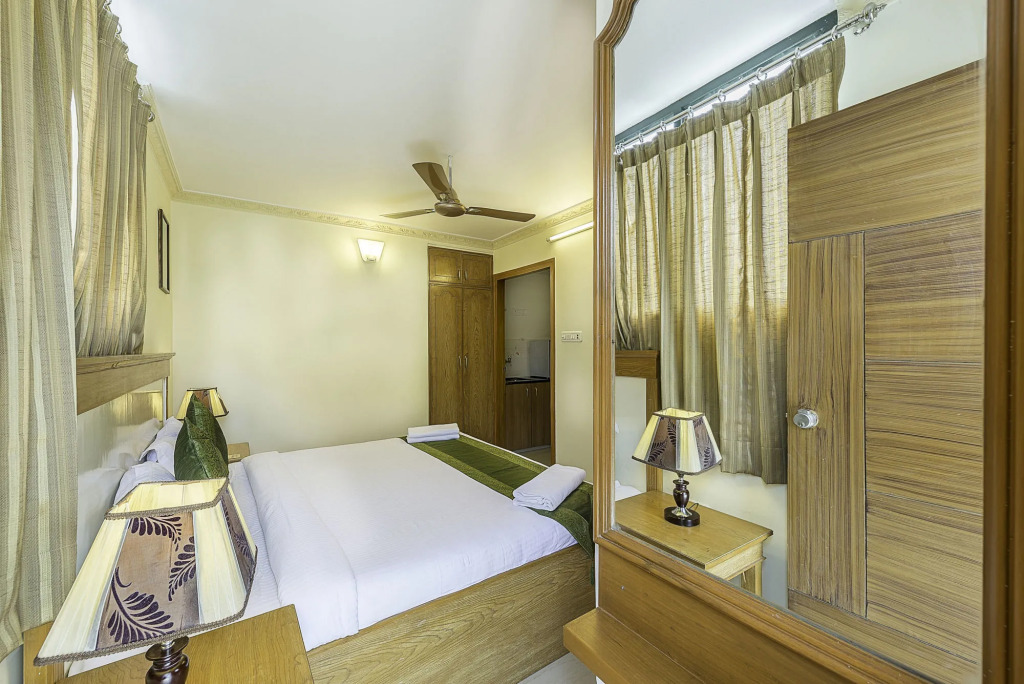 Treebo Trend Woodsvilla Suites