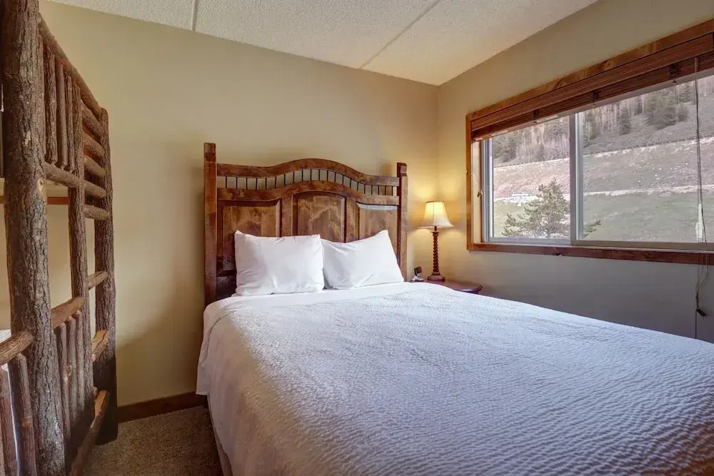 Wl210 West Lake Lodge 2 Bedroom Condo