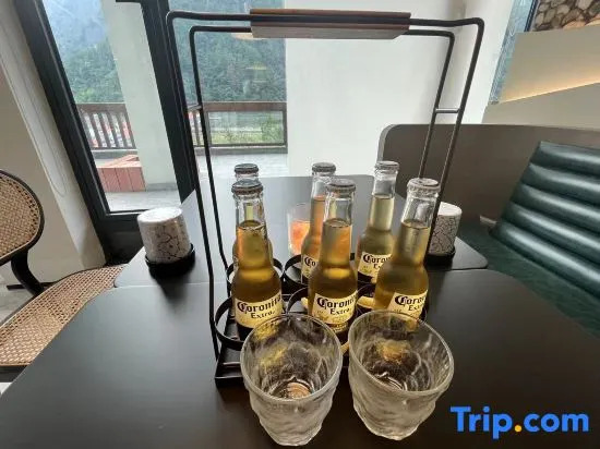 Yunxi GINLAN JIA Resort Hotel