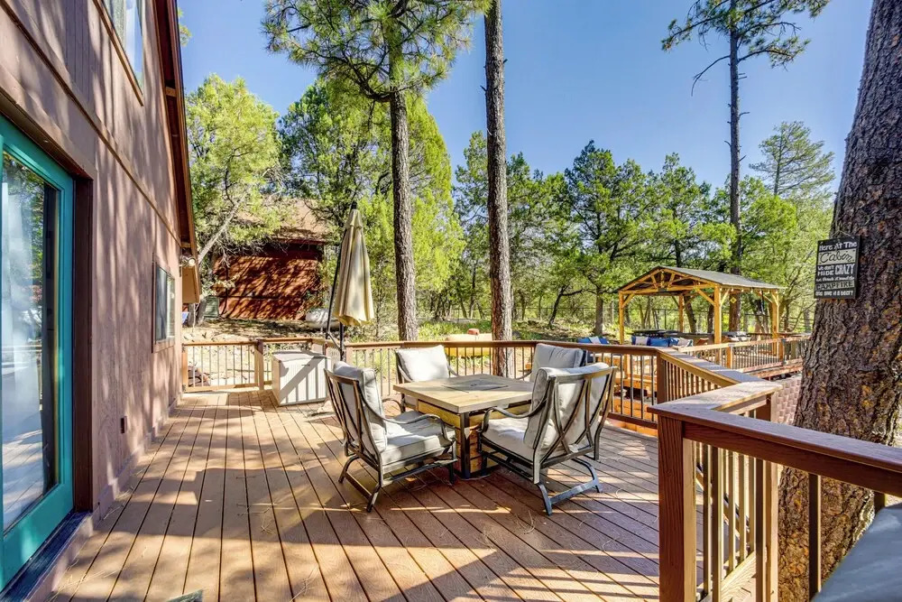 Hot Tub, Game Room: Dog-friendly Pine Cabin!