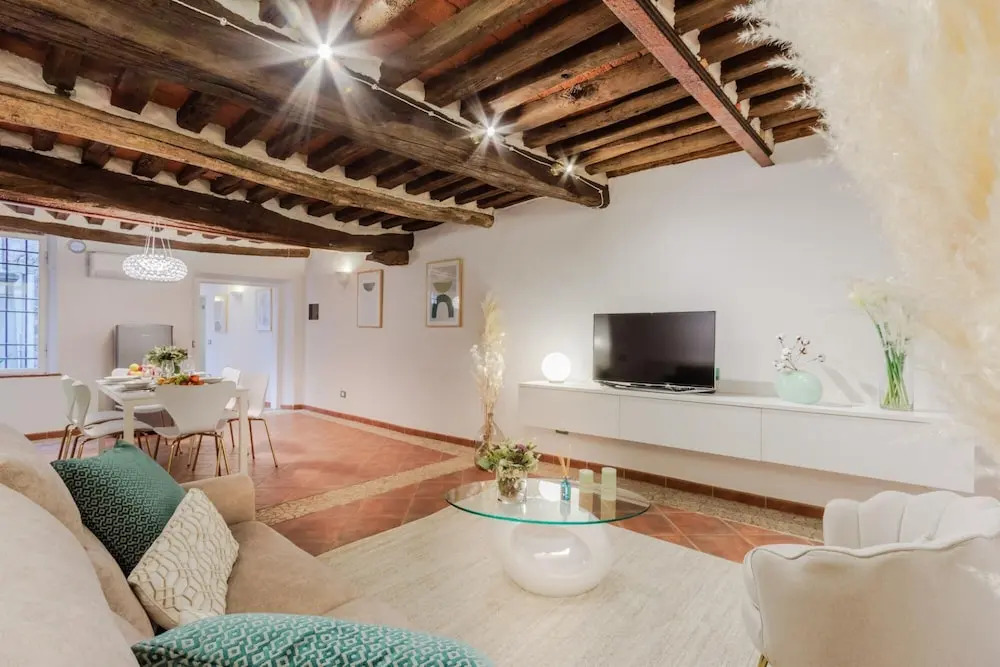 Casa Al Dipinto in Lucca