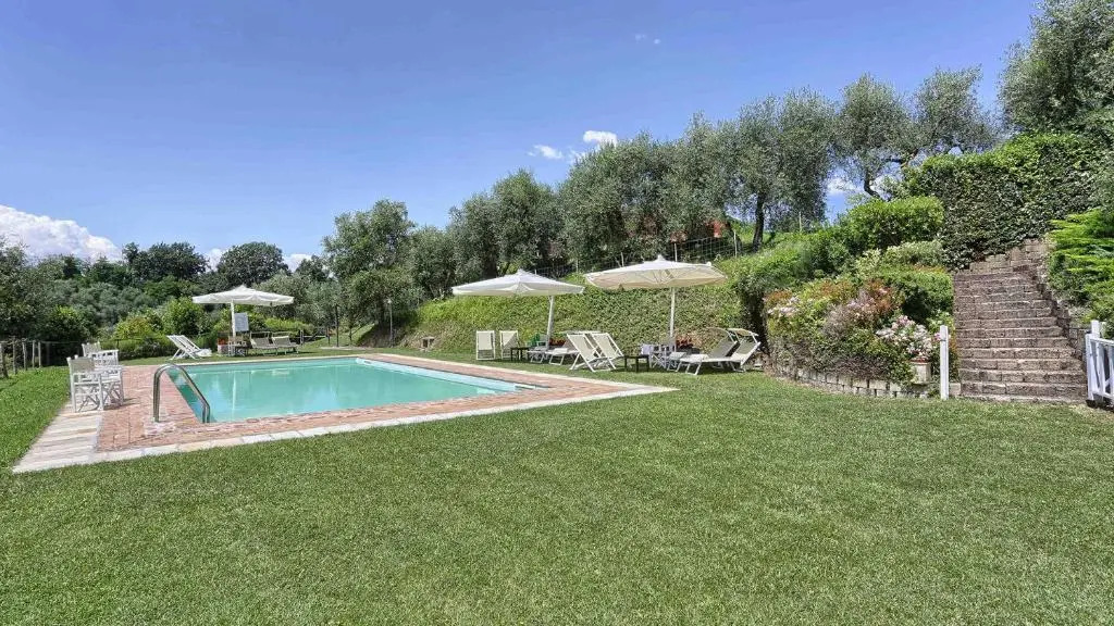 GERMAGNANA 12&2, Emma Villas