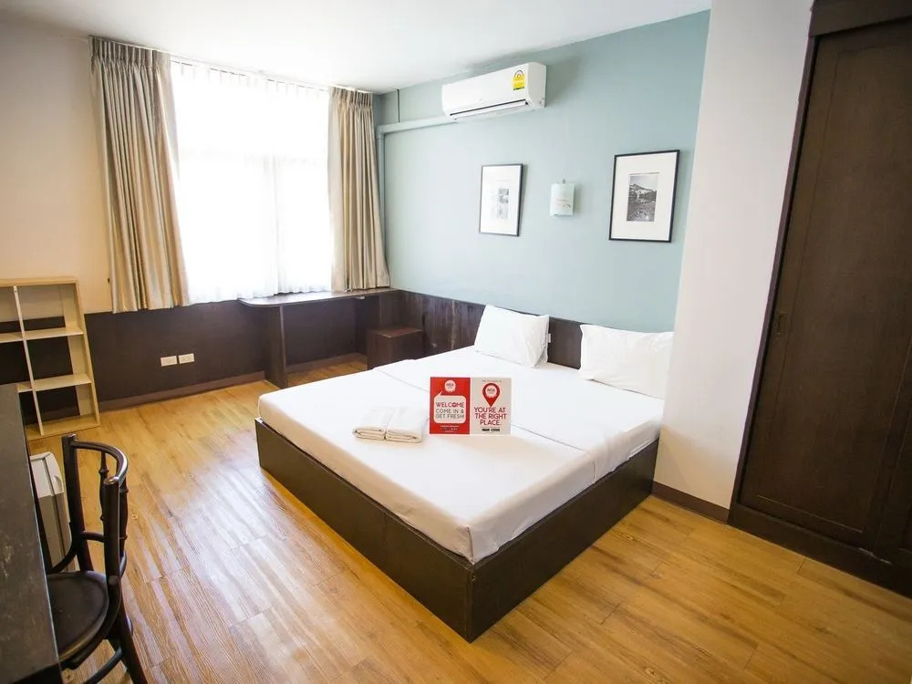 NIDA Rooms Phra Khanong 2163 Place