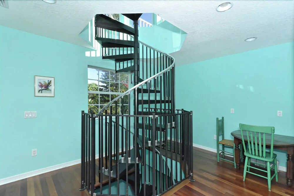 Mermaids Watch 4 Bedrooms 3 Bathrooms Home