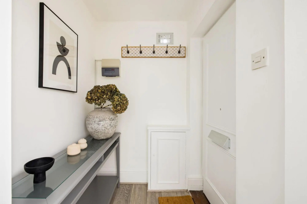The Marylebone Mews House - No 2 - by House of Kip