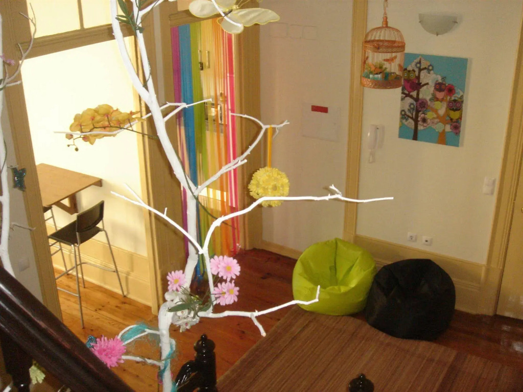 CoolHostel