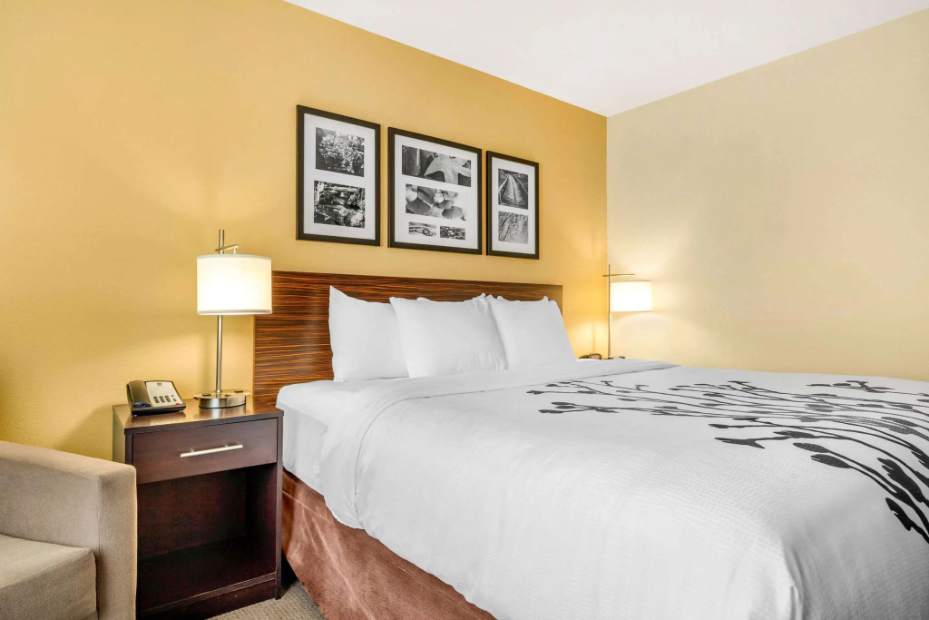 Sleep Inn & Suites Lincoln University Area