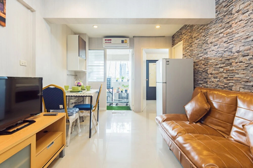 Century Park Condo By Favstay
