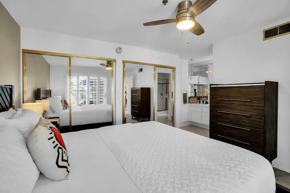 Keith Haring Inspired 2BD Deauville