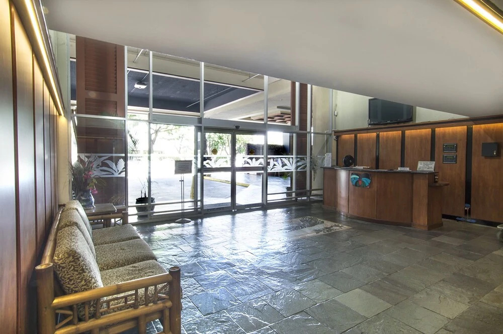 Island Colony 2621 - 1 Br condo by RedAwning