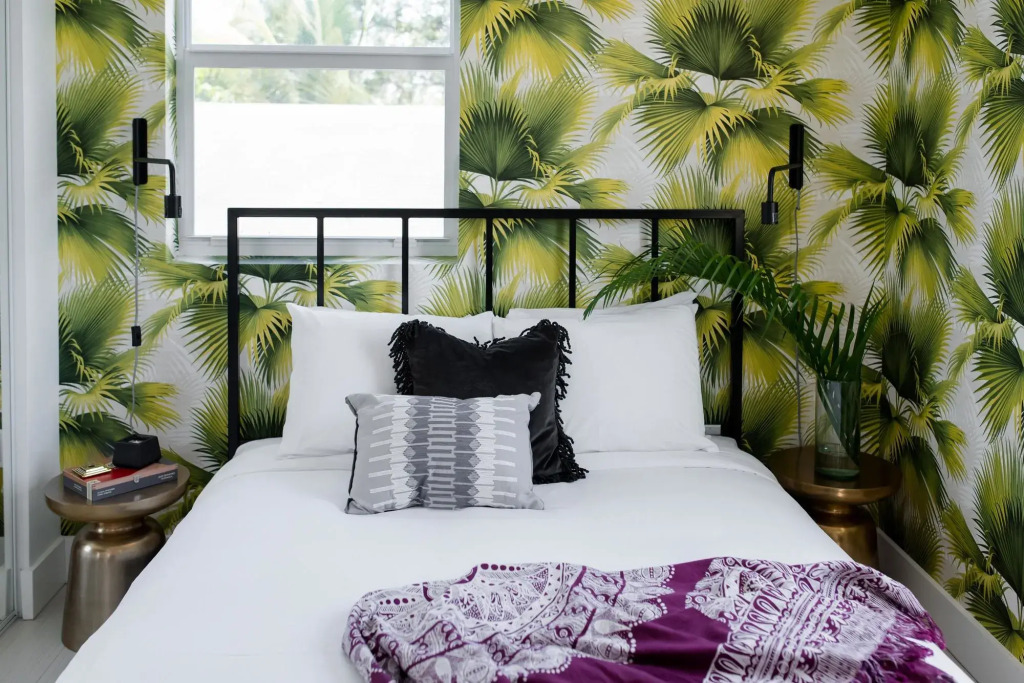 Colorful Studio in Wynwood by Sonder