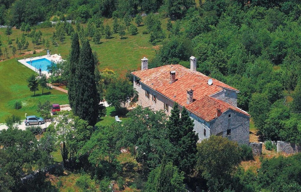 Stunning Home in St Negricani With 9 Bedrooms