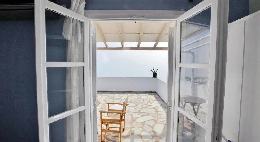Paros Blue Dolphin FULLY RENOVATED by RIVEA GROUP