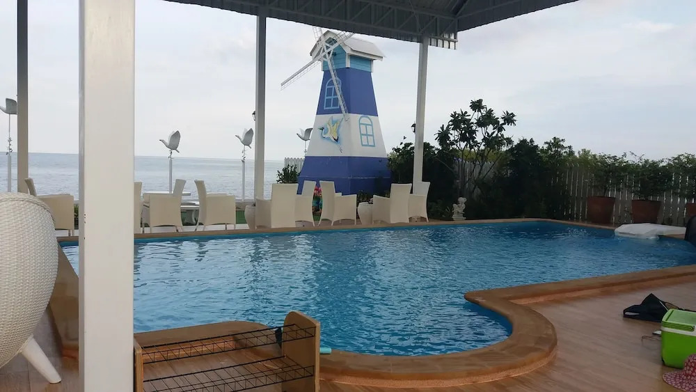 Fisherman's Villa Seaview