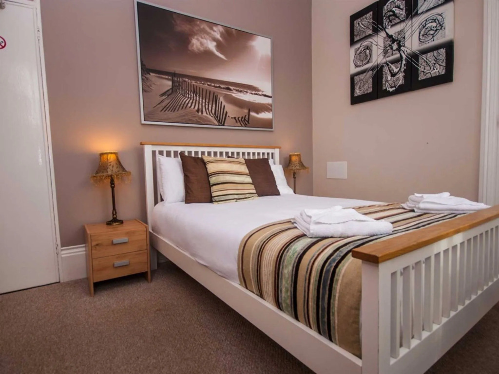 Somerton Lodge