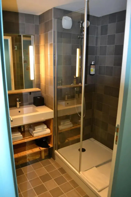 greet Hotel Rennes Pace