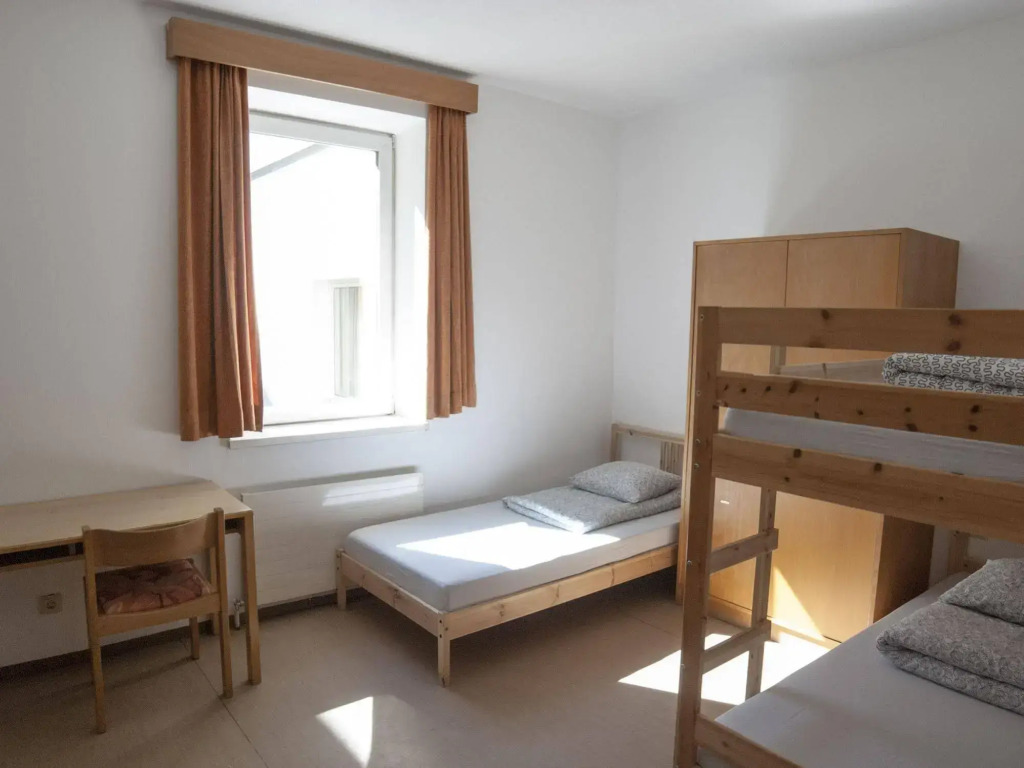 Hostel Marmota